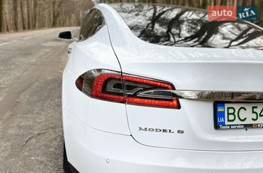 Ліфтбек Tesla Model S 2015 в Кропивницькому