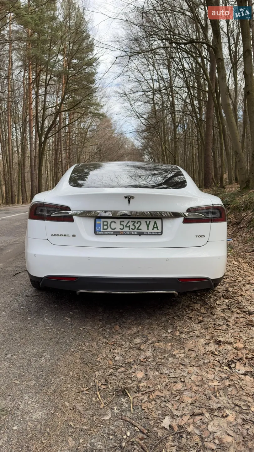 2015 Tesla Model S - мініатюра 2