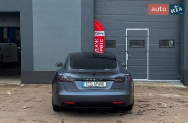 Ліфтбек Tesla Model S 2019 в Києві