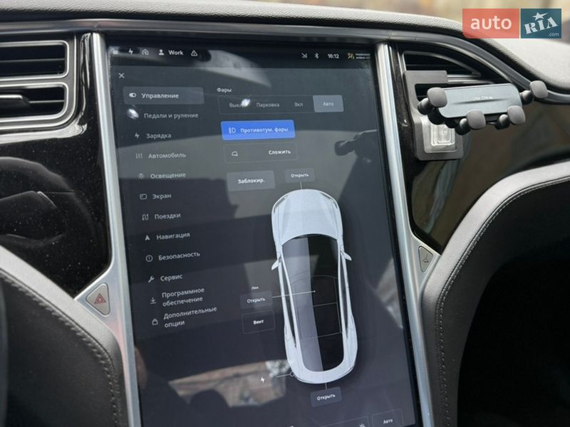 Ліфтбек Tesla Model S 2014 в Умані фото 35 Ліфтбек Tesla Model S 2014 в Умані