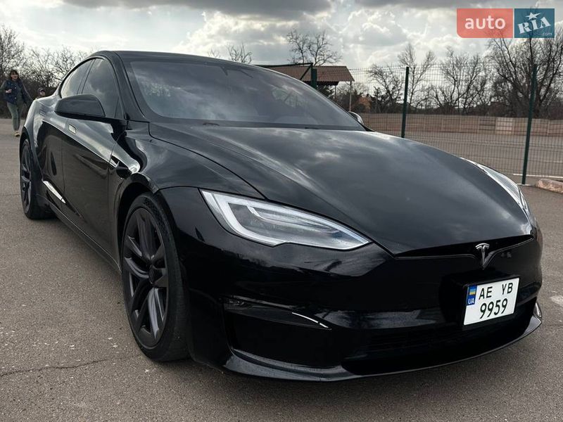 Лифтбек Tesla Model S 2021 в Кривом Роге фото Лифтбек Tesla Model S 2021 в Кривом Роге