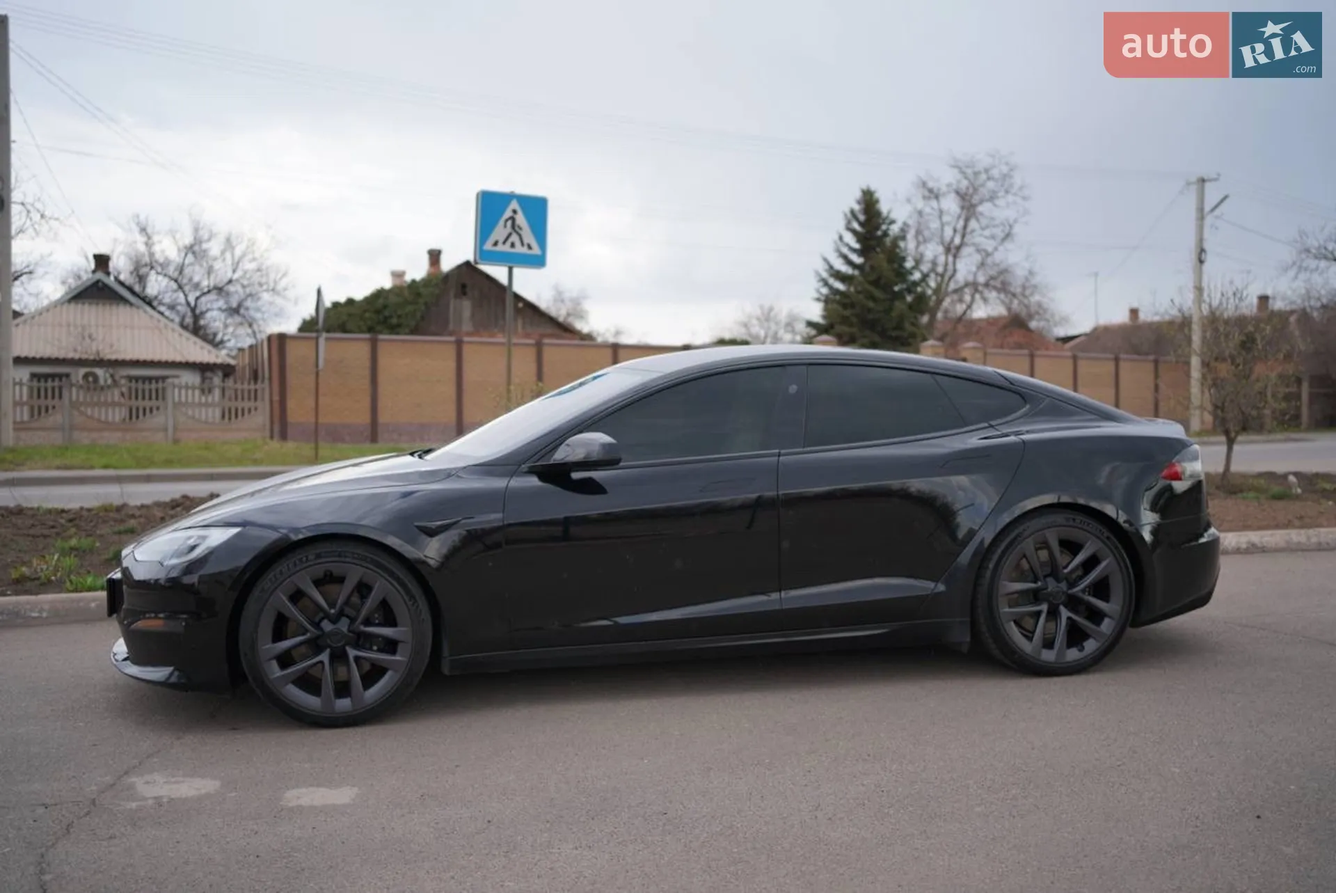 2021 Tesla Model S - мініатюра 11