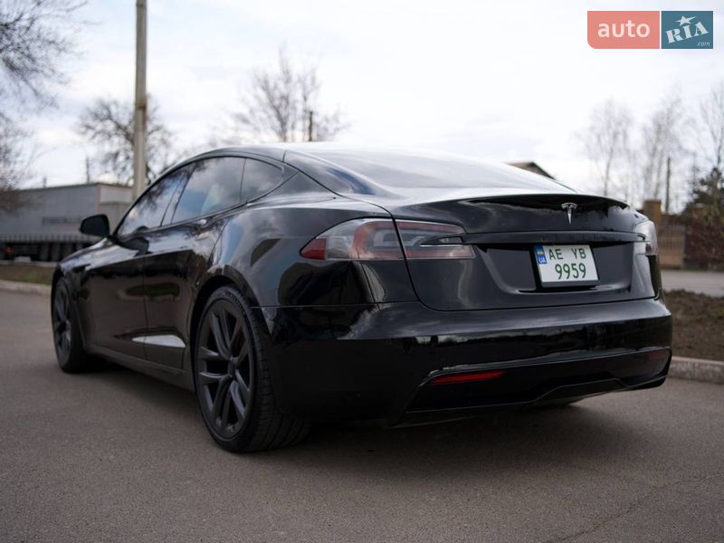 Лифтбек Tesla Model S 2021 в Кривом Роге фото 13 Лифтбек Tesla Model S 2021 в Кривом Роге