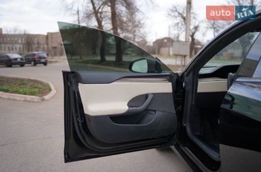 Лифтбек Tesla Model S 2021 в Кривом Роге фото 17 Лифтбек Tesla Model S 2021 в Кривом Роге