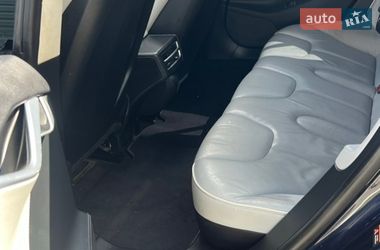 Ліфтбек Tesla Model S 2014 в Рівному