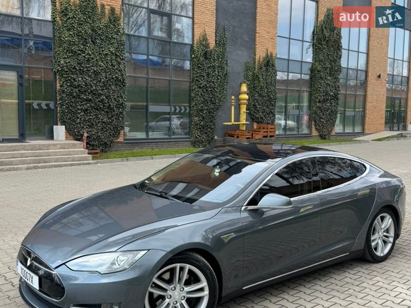 Tesla Model S 2014 Tesla Model S 2014