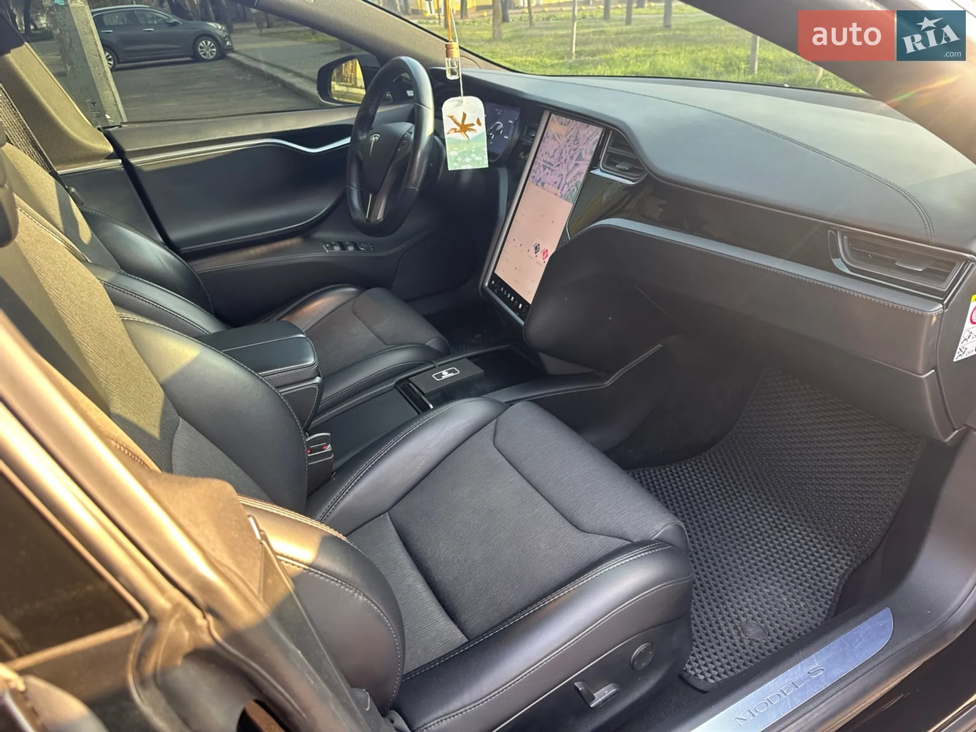 2018 Tesla Model S - мініатюра 11