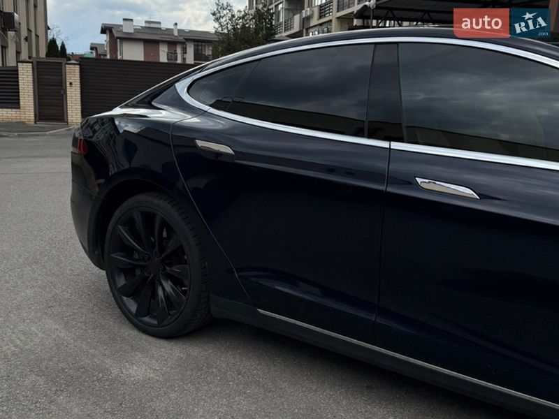 Лифтбек Tesla Model S 2013 в Харькове