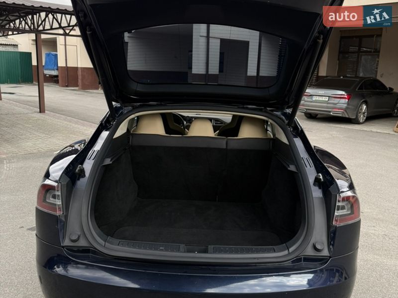 Лифтбек Tesla Model S 2013 в Харькове