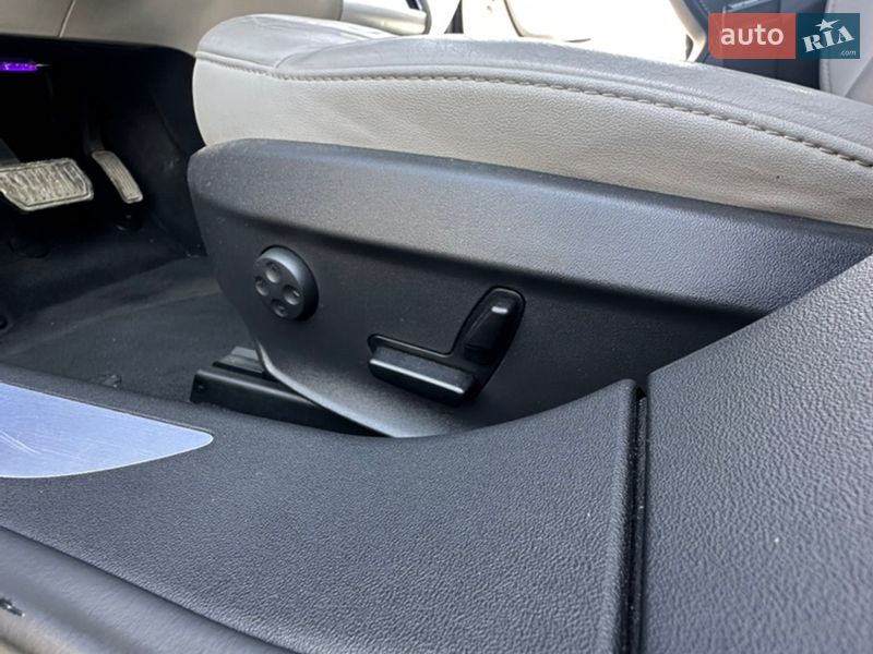 Ліфтбек Tesla Model S 2015 в Богородчанах