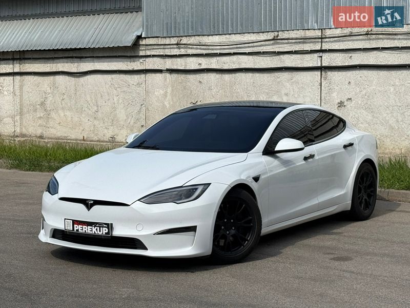 Ліфтбек Tesla Model S 2021 в Києві