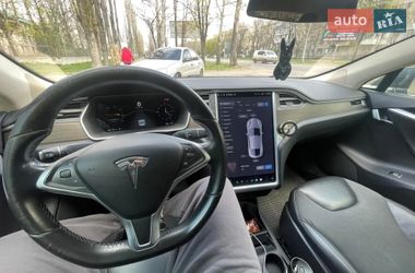 Ліфтбек Tesla Model S 2015 в Миколаєві