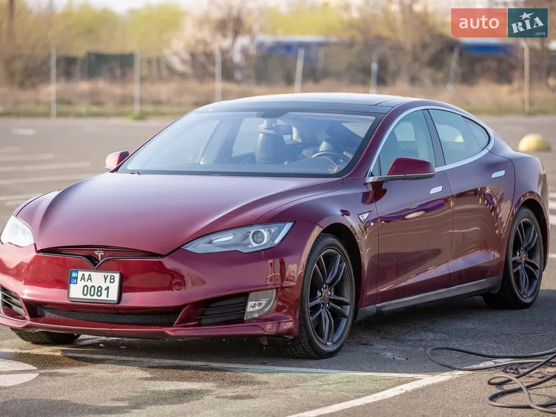 Tesla Model S
