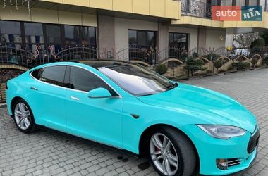 Ліфтбек Tesla Model S 2013 в Шепетівці
