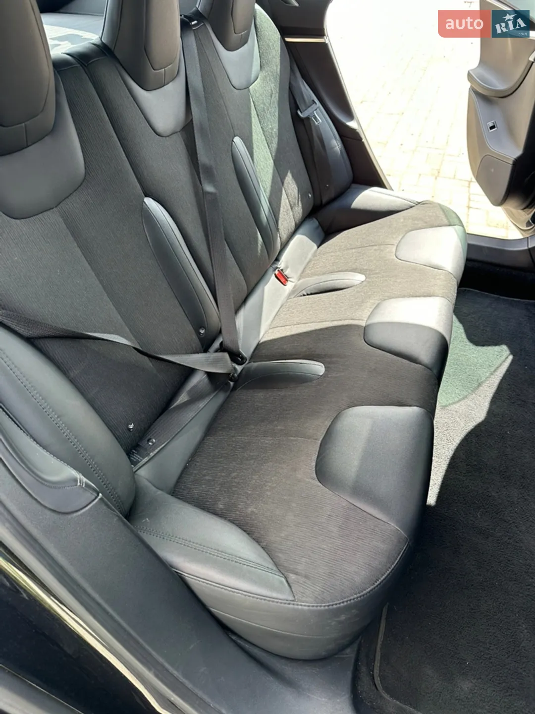 2017 Tesla Model S - мініатюра 9