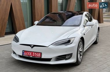Ліфтбек Tesla Model S 2019 в Луцьку