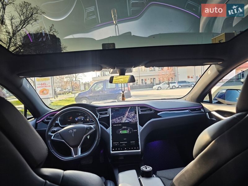 Ліфтбек Tesla Model S 2017 в Броварах