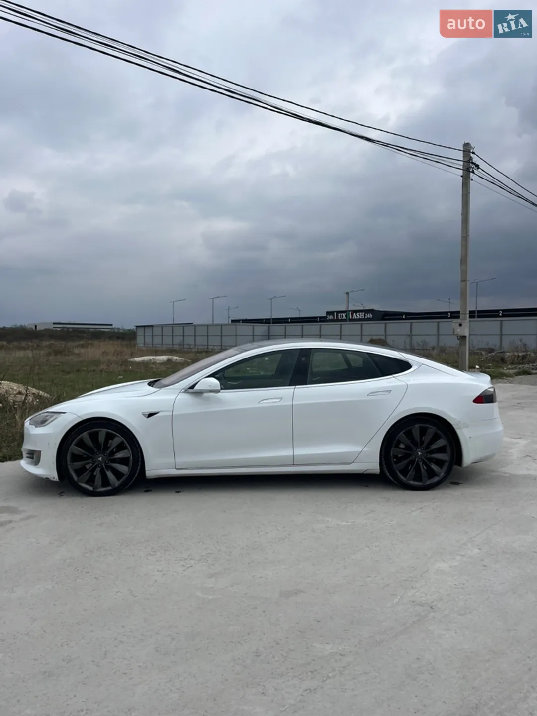 2016 Tesla Model S - мініатюра 3