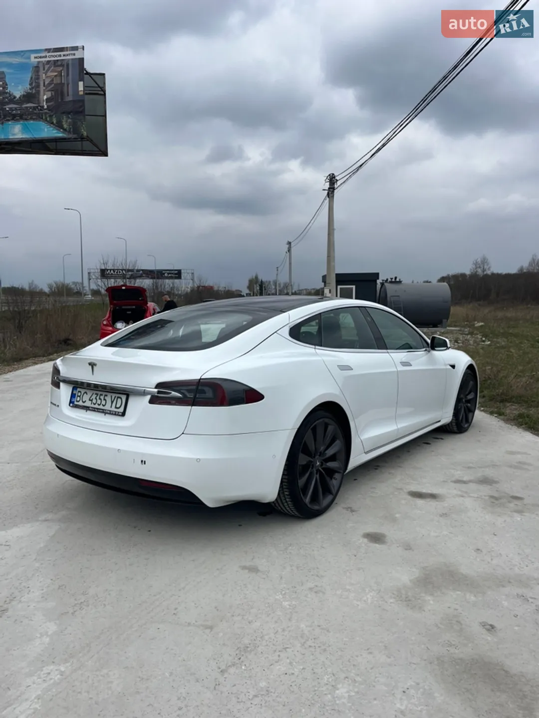 2016 Tesla Model S - мініатюра 8