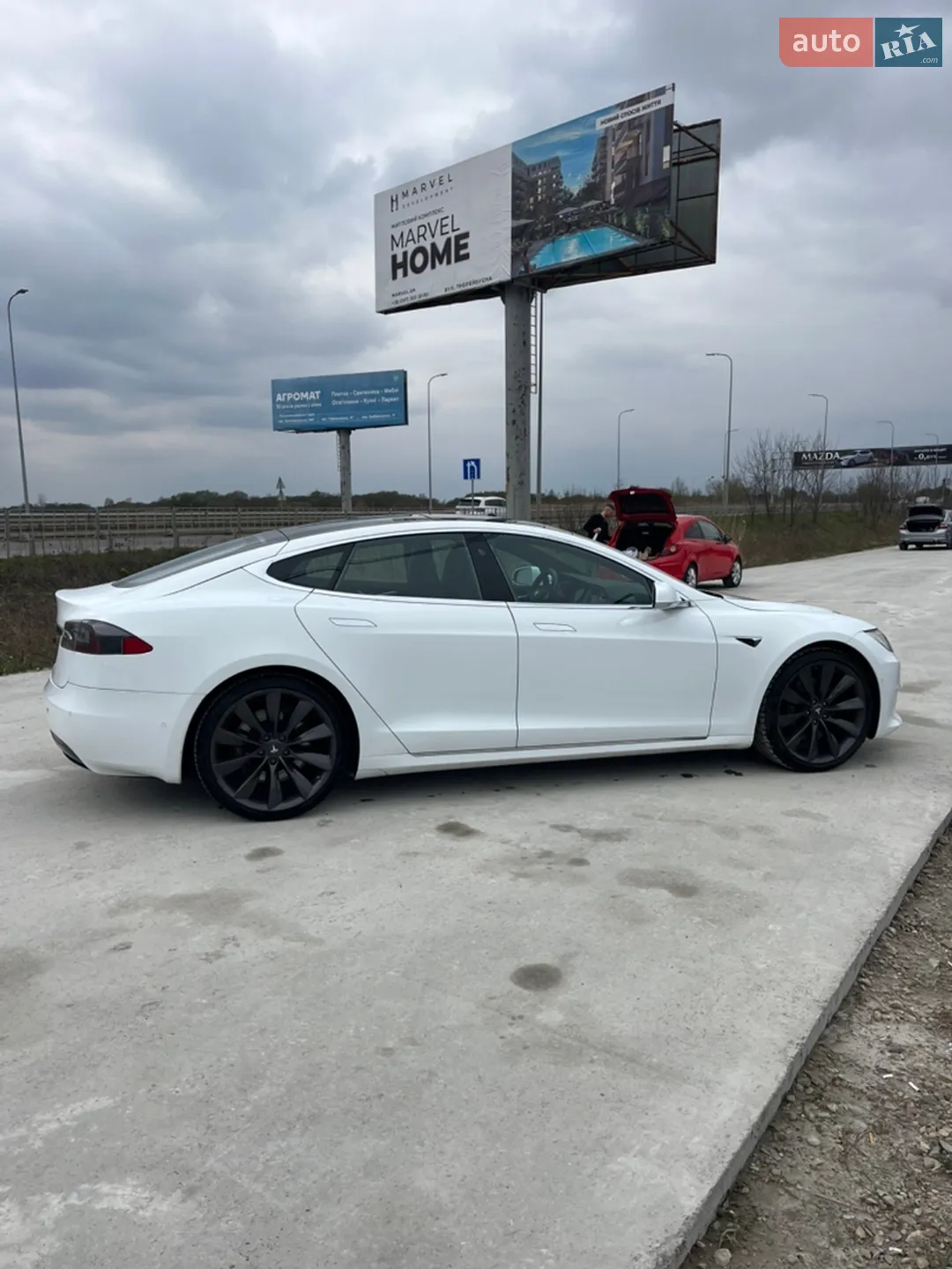 2016 Tesla Model S - мініатюра 11
