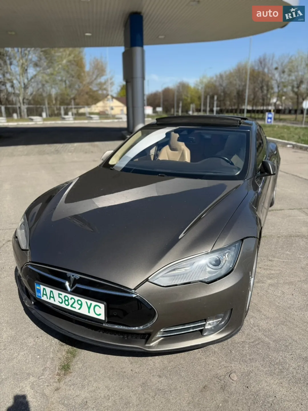 2015 Tesla Model S - мініатюра 5
