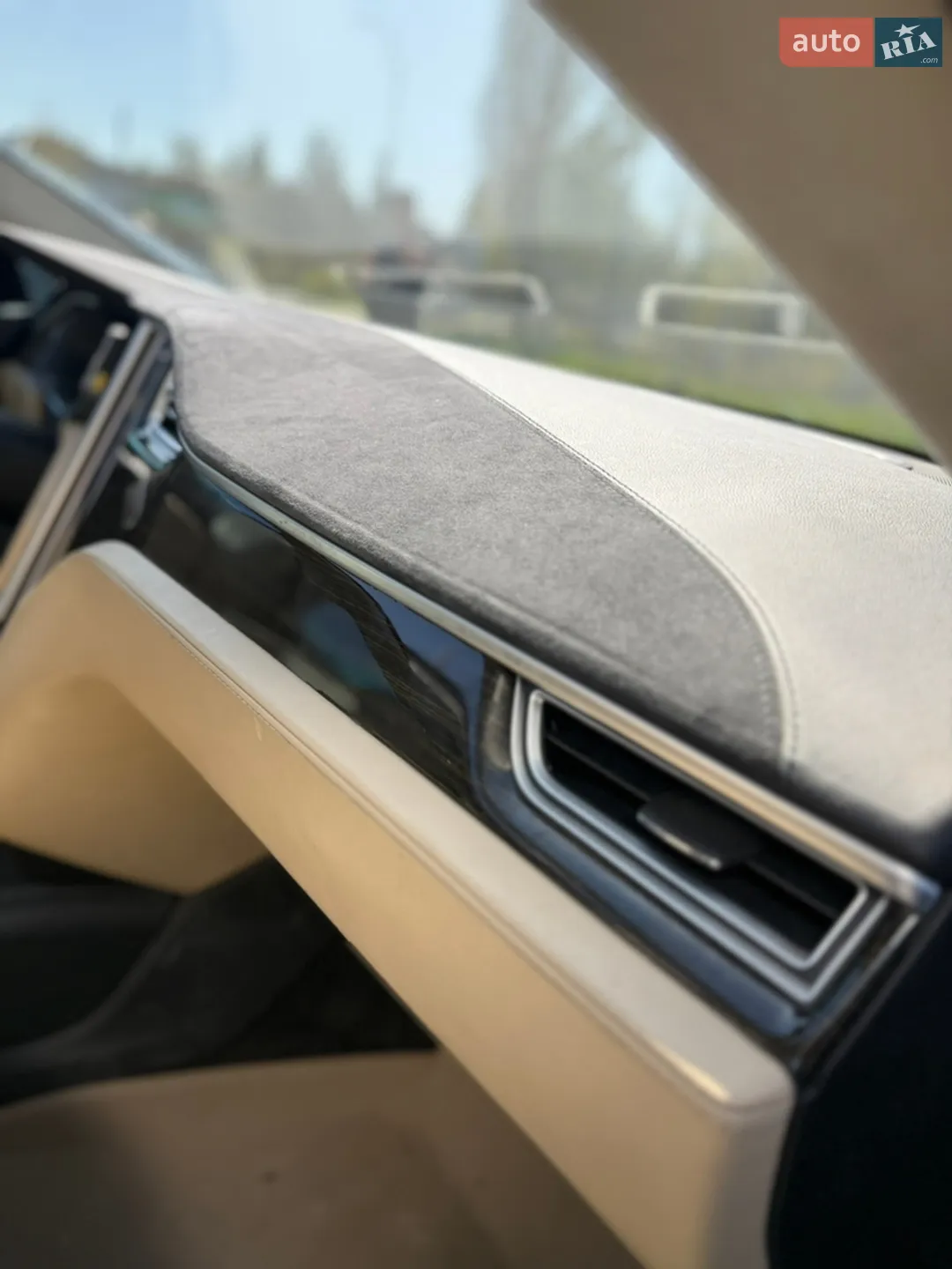 2015 Tesla Model S - мініатюра 23