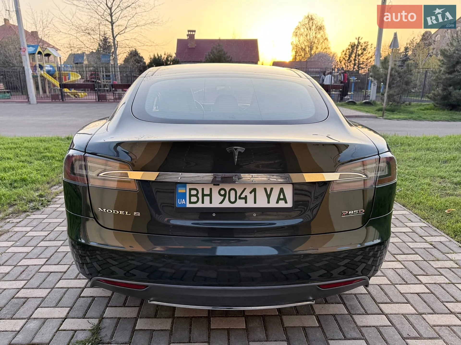 2014 Tesla Model S - мініатюра 11
