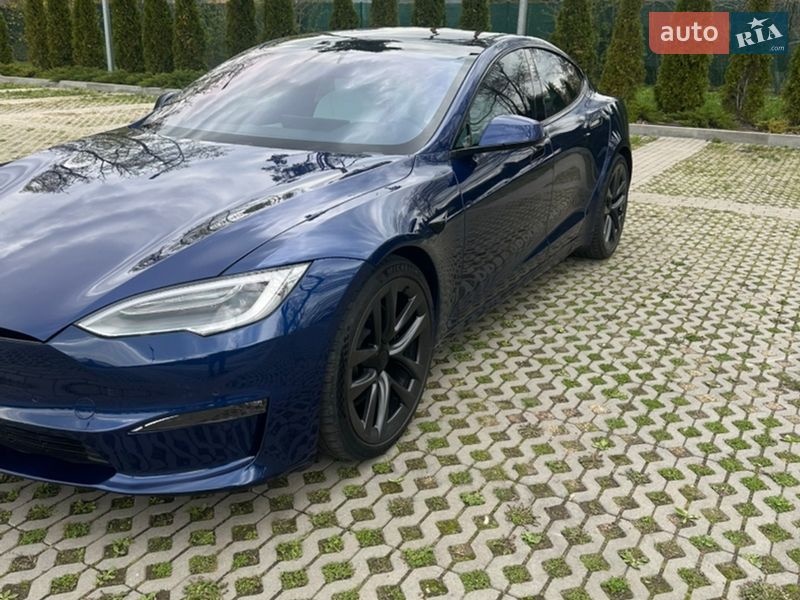 Лифтбек Tesla Model S 2022 в Харькове