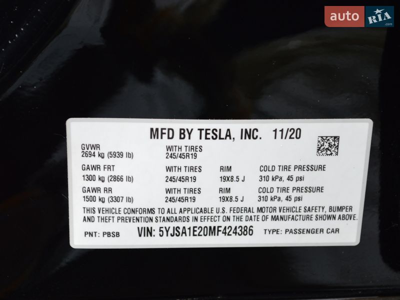 Лифтбек Tesla Model S 2020 в Киеве