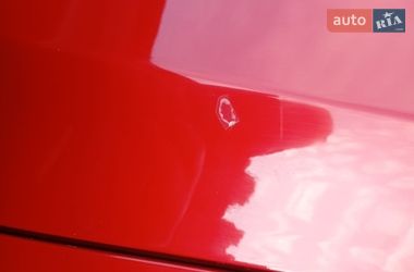 Лифтбек Tesla Model S 2017 в Сходнице