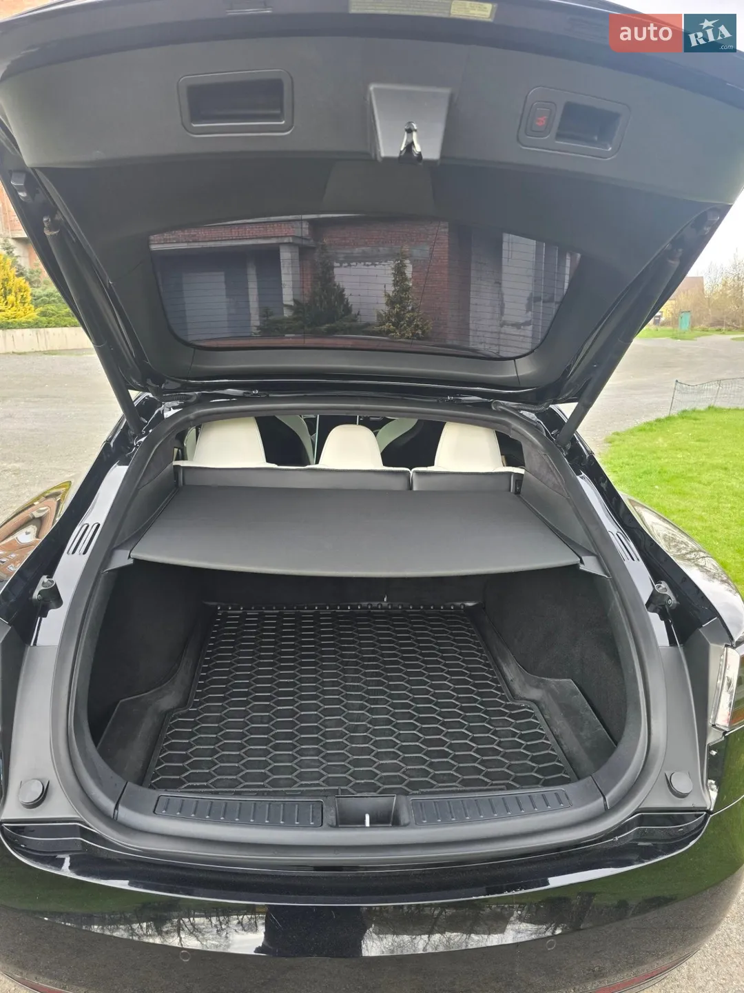 2017 Tesla Model S - мініатюра 33