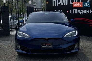 Лифтбек Tesla Model S 2017 в Николаеве