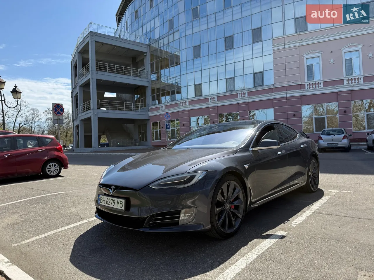 2015 Tesla Model S - мініатюра 17
