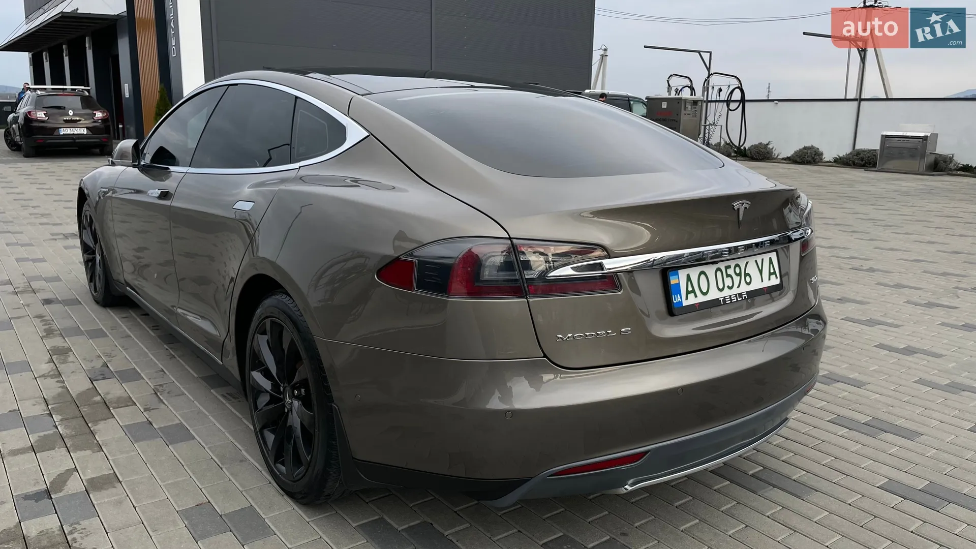 2016 Tesla Model S - мініатюра 7