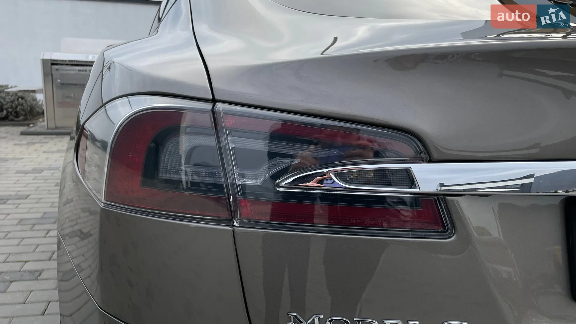 2016 Tesla Model S - мініатюра 10