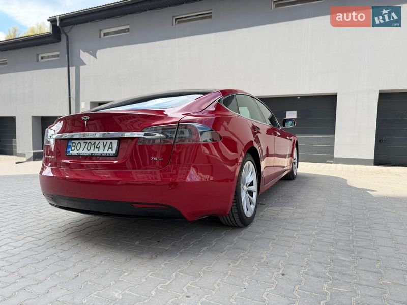 Ліфтбек Tesla Model S 2018 в Тернополі