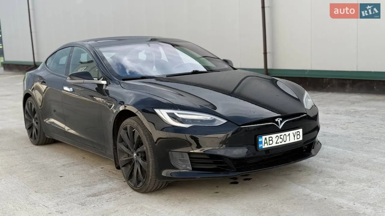 2015 Tesla Model S - мініатюра 20