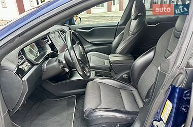 Ліфтбек Tesla Model S 2017 в Києві