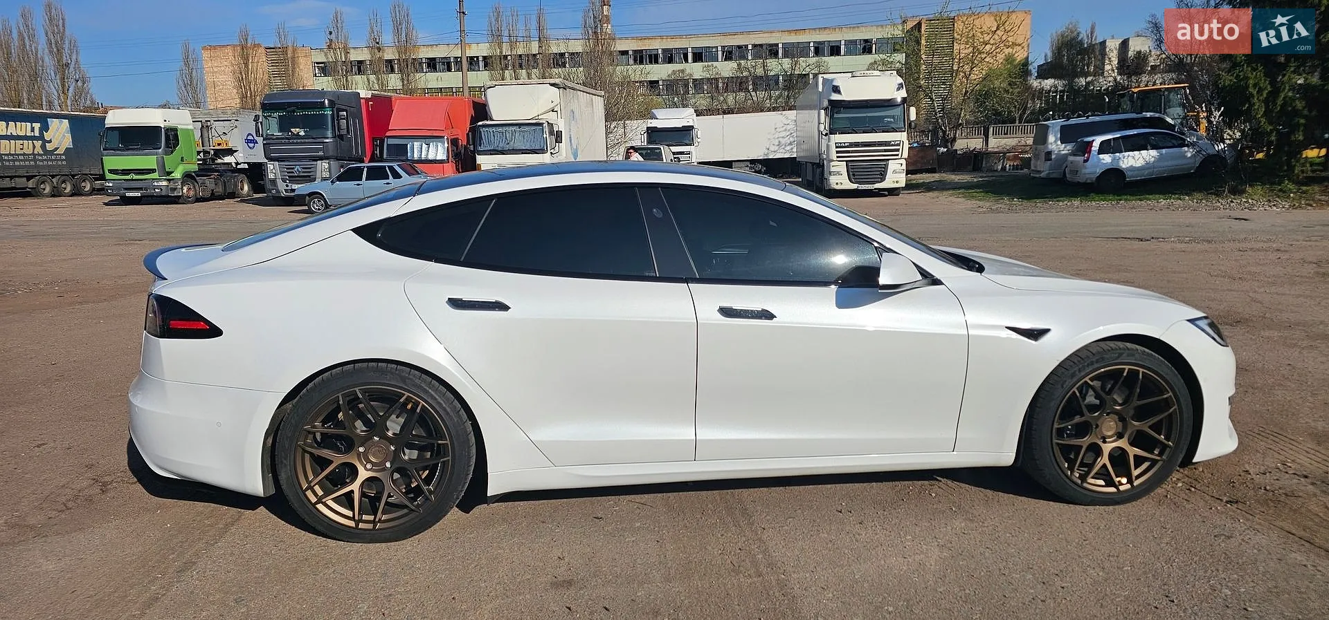 2022 Tesla Model S - мініатюра 6