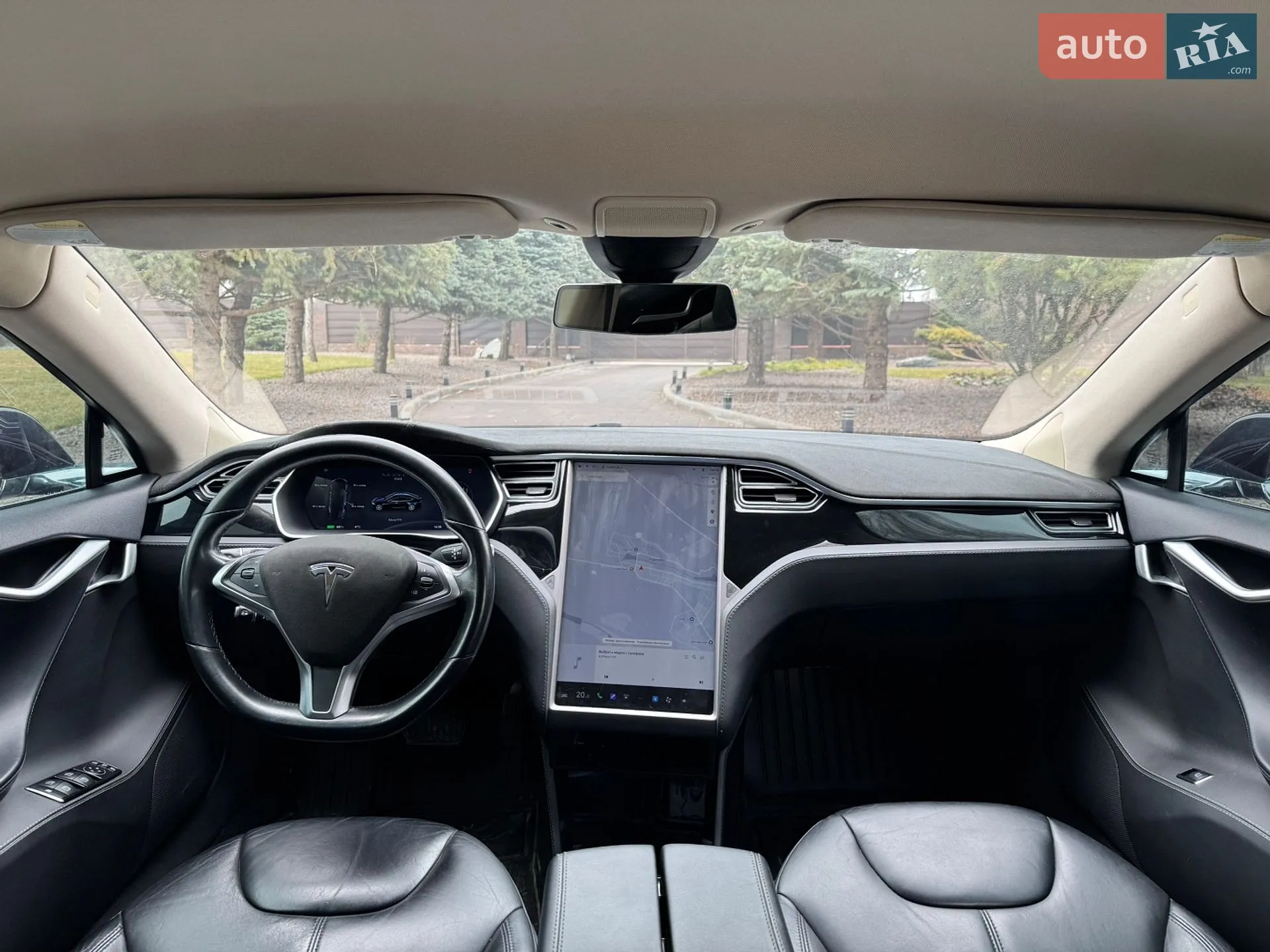 2015 Tesla Model S - мініатюра 12