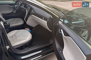Лифтбек Tesla Model S 2012 в Львове