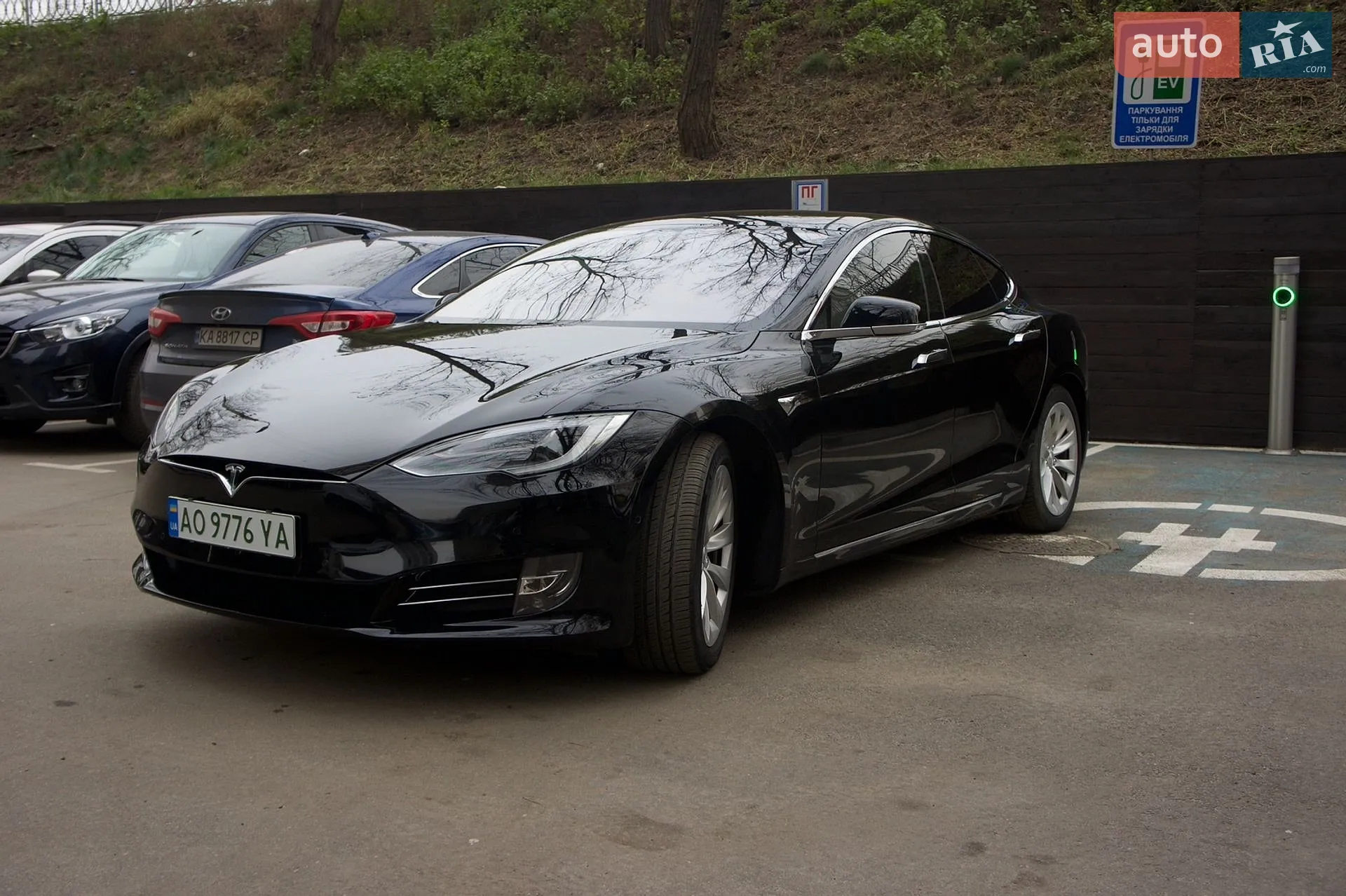 2019 Tesla Model S - мініатюра 6