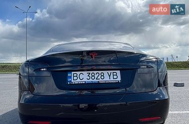 Лифтбек Tesla Model S 2018 в Львове