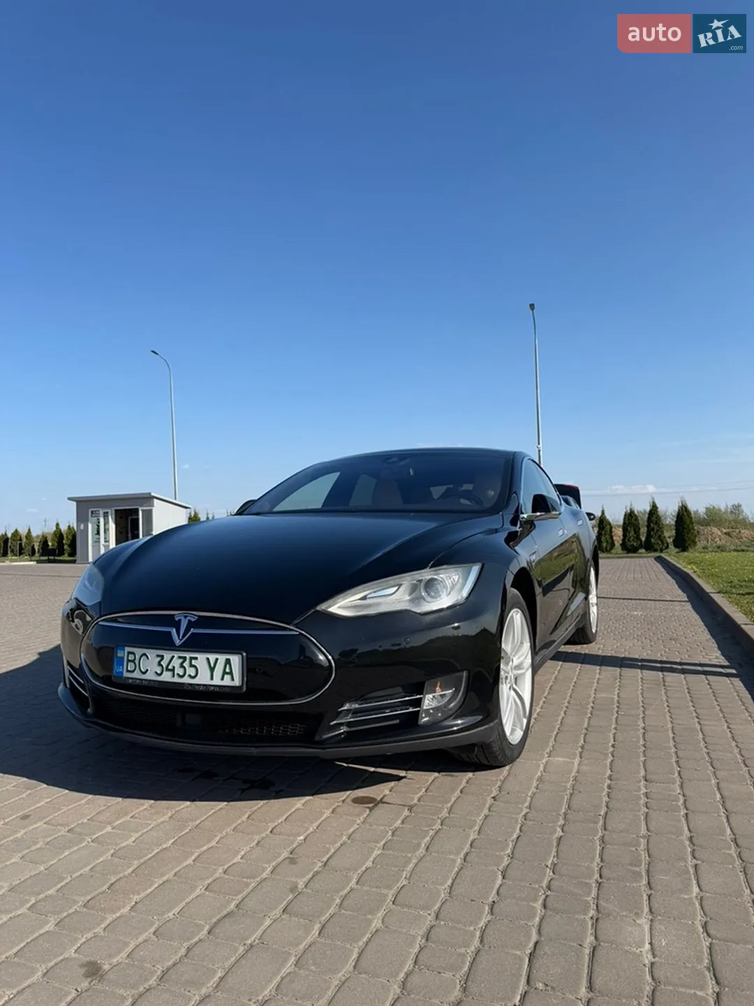 2015 Tesla Model S - мініатюра 8