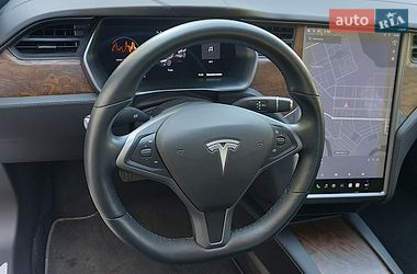 Лифтбек Tesla Model S 2018 в Николаеве