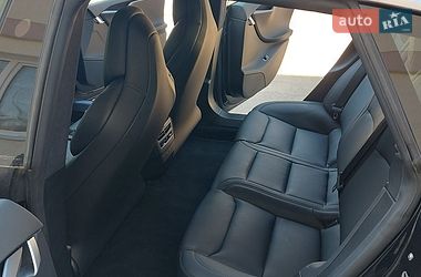 Лифтбек Tesla Model S 2018 в Николаеве