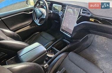 Лифтбек Tesla Model S 2017 в Киеве