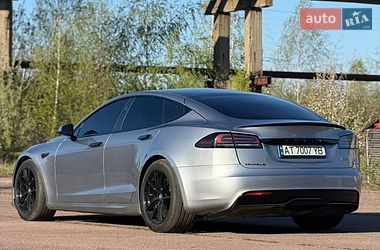 Лифтбек Tesla Model S 2024 в Ивано-Франковске
