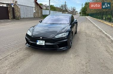 Ліфтбек Tesla Model S 2016 в Одесі