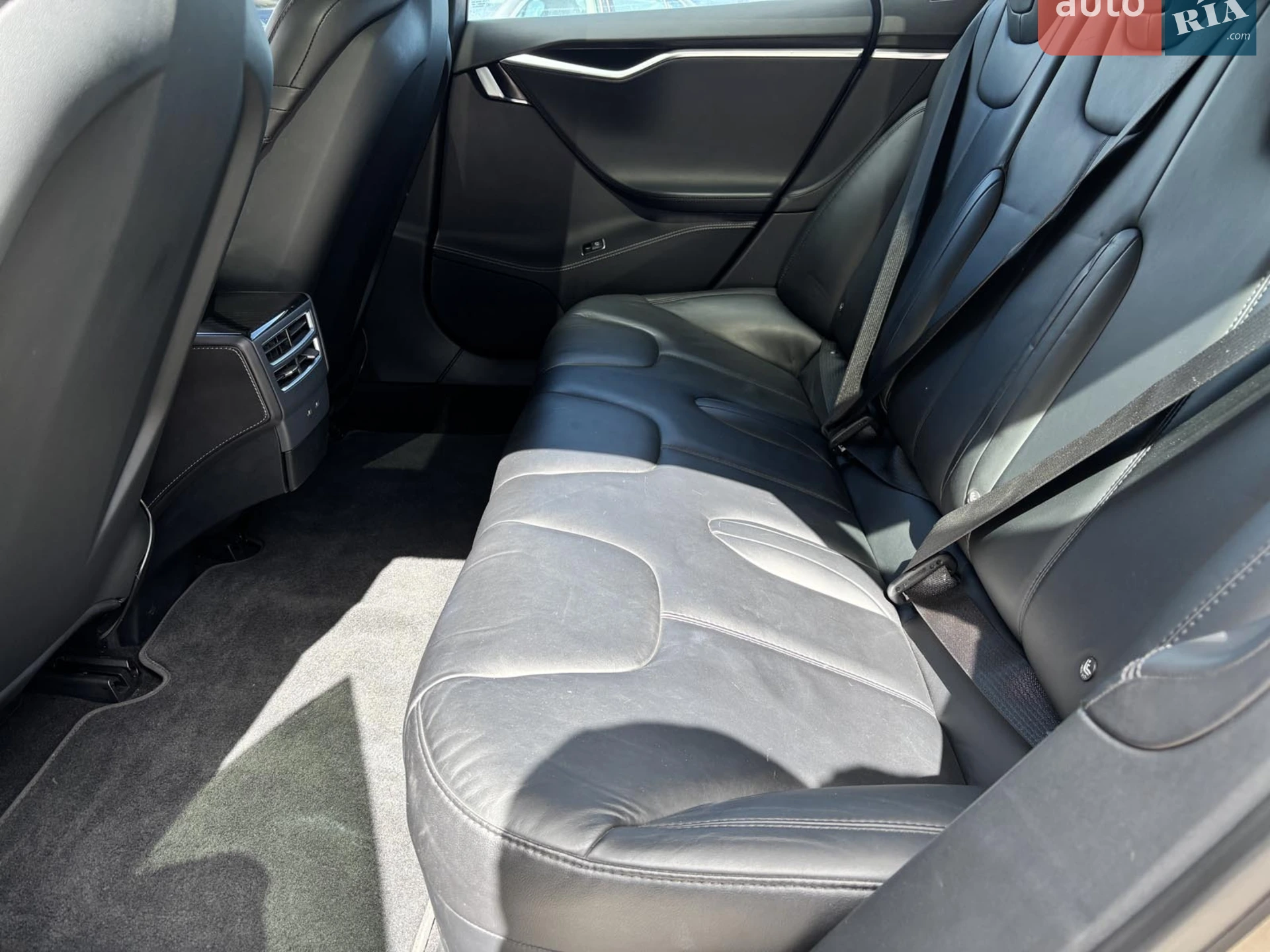 2016 Tesla Model S - мініатюра 36